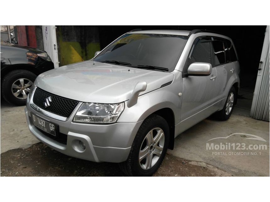 Jual Mobil Suzuki Grand Vitara 2006 JLX 2.0 di Jawa Barat Jual Mobil Suzuki Grand Vitara 2006 JLX 2.0 di Jawa Barat