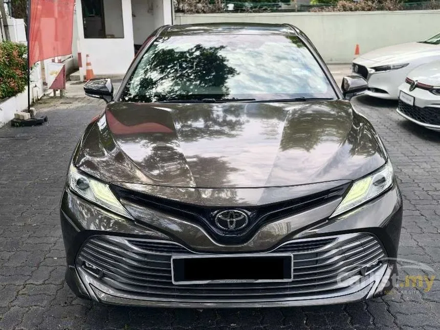 2019 Toyota Camry V Sedan