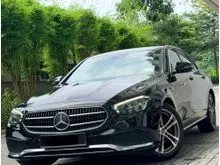 UNDER C&C WARRANTY Mercedes-Benz E200 2.0 Avantgarde Sedan 2023