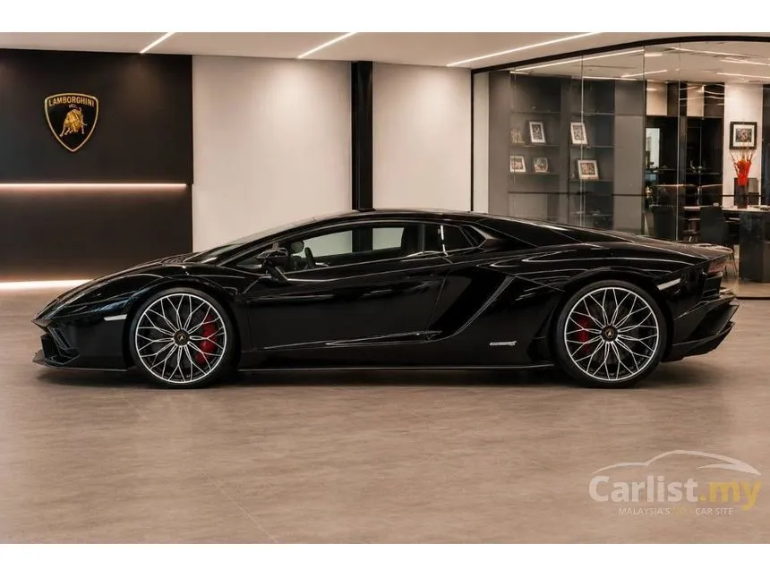 2018 Lamborghini Aventador S Coupe