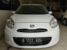 ( TDP Suka Suka ) Nissan March 1.2 XS AT 2012 Putih Serpong