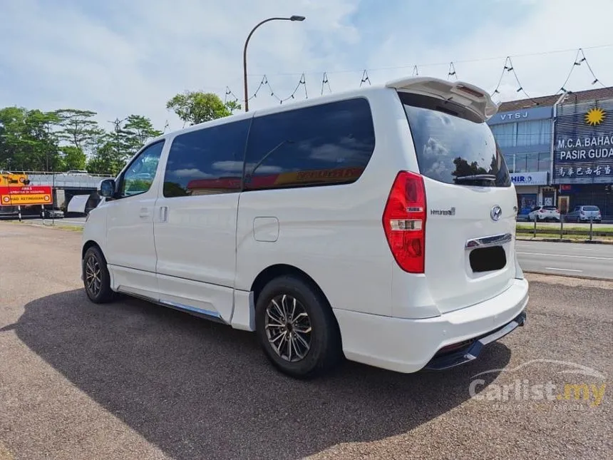 2019 Hyundai Grand Starex Executive Plus MPV
