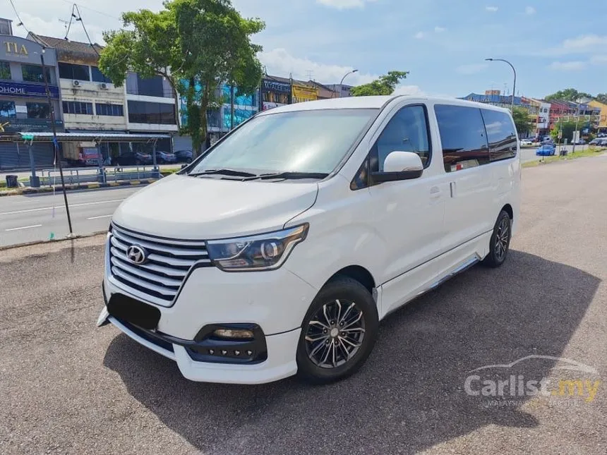2019 Hyundai Grand Starex Executive Plus MPV