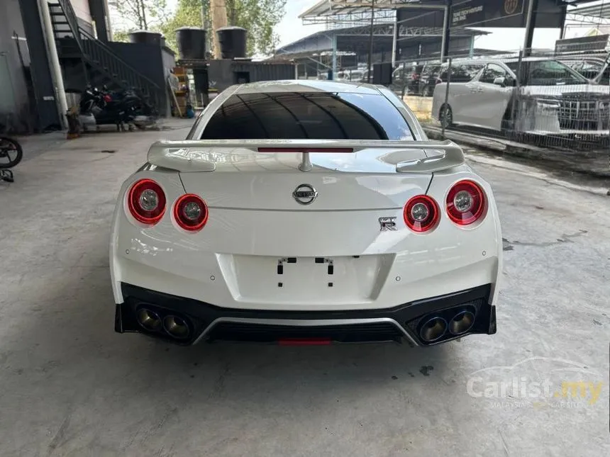 2021 Nissan GT-R Recaro Coupe