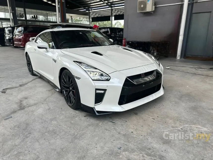 2021 Nissan GT-R Recaro Coupe