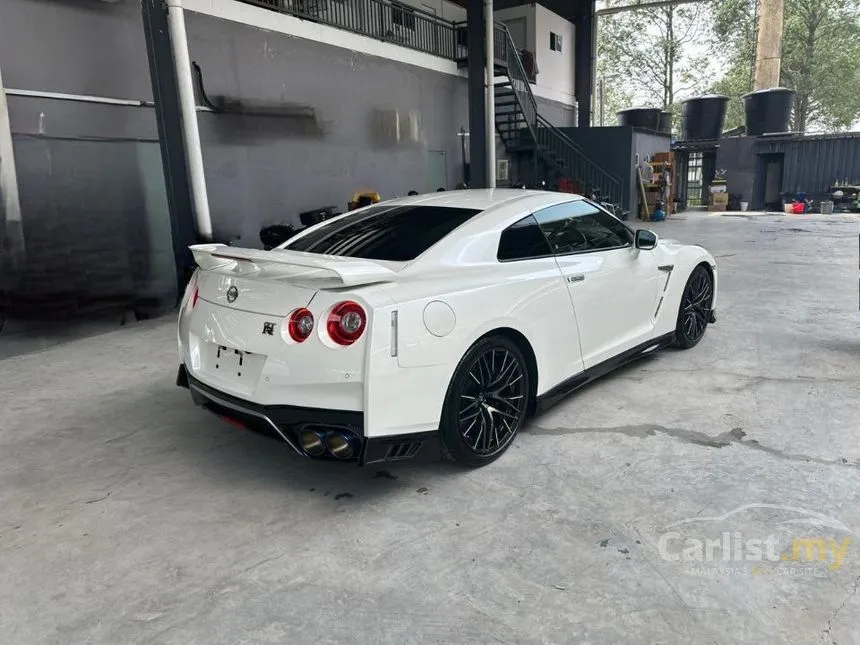 2021 Nissan GT-R Recaro Coupe