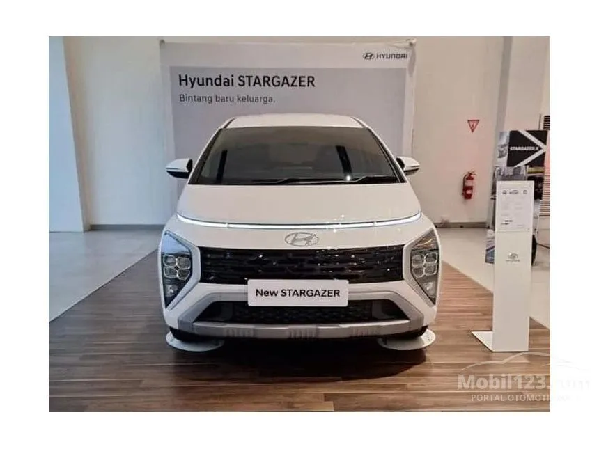 Jual Mobil Hyundai Stargazer 2024 Essential 1.5 di DKI Jakarta Automatic Wagon Putih Rp 255.000.000
