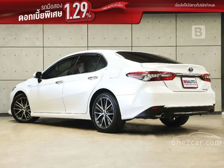 2023 Toyota CAMRY HEV Premium Luxury Sedan