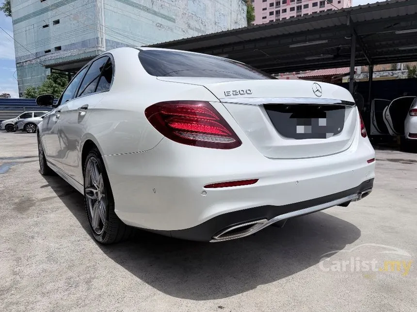 2016 Mercedes-Benz E200 AMG Sedan