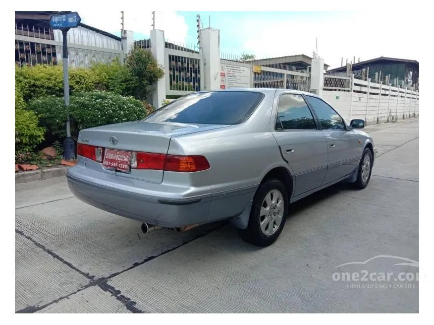 2001 Toyota CAMRY GXi Sedan