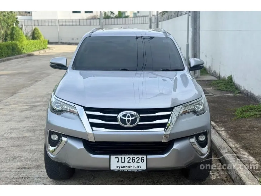 2018 Toyota FORTUNER V SUV