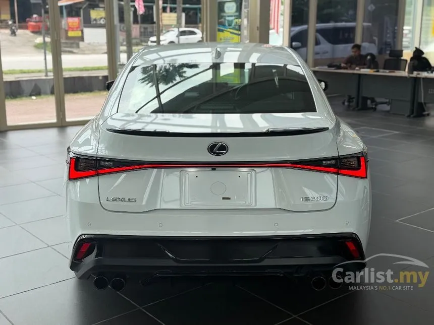 2021 Lexus IS 300 F Sport Sedan