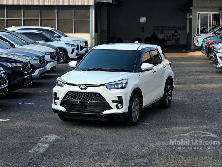 Jual Mobil Toyota Raize 2024 G 1.0 di Jawa Timur Automatic Wagon Putih Rp 230.500.000