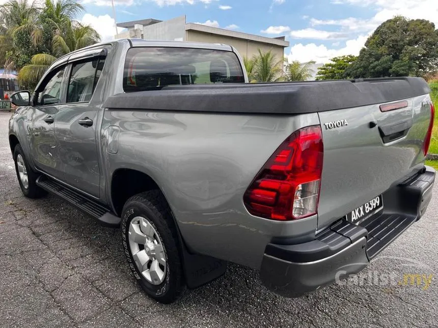 2018 Toyota Hilux Standard Dual Cab Pickup
