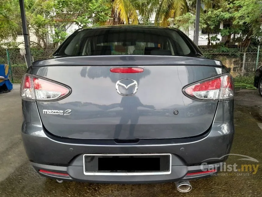 2011 Mazda 2 R Sedan