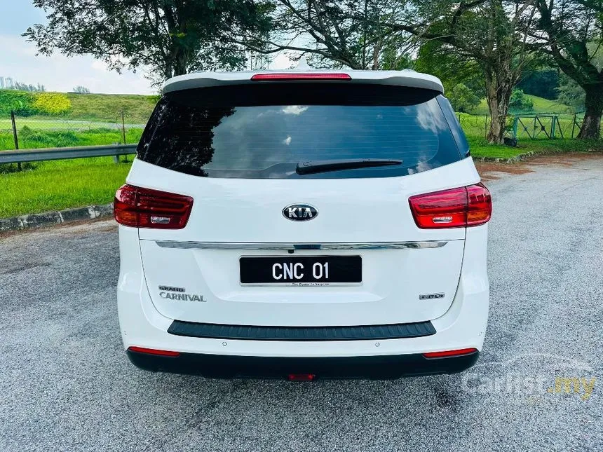 2020 Kia Grand Carnival CRDi MPV