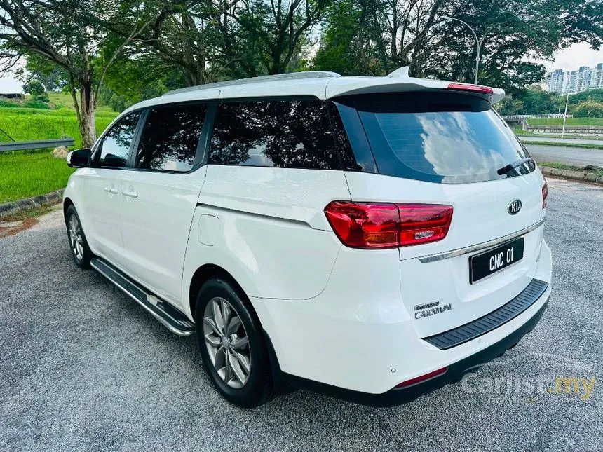 2020 Kia Grand Carnival CRDi MPV