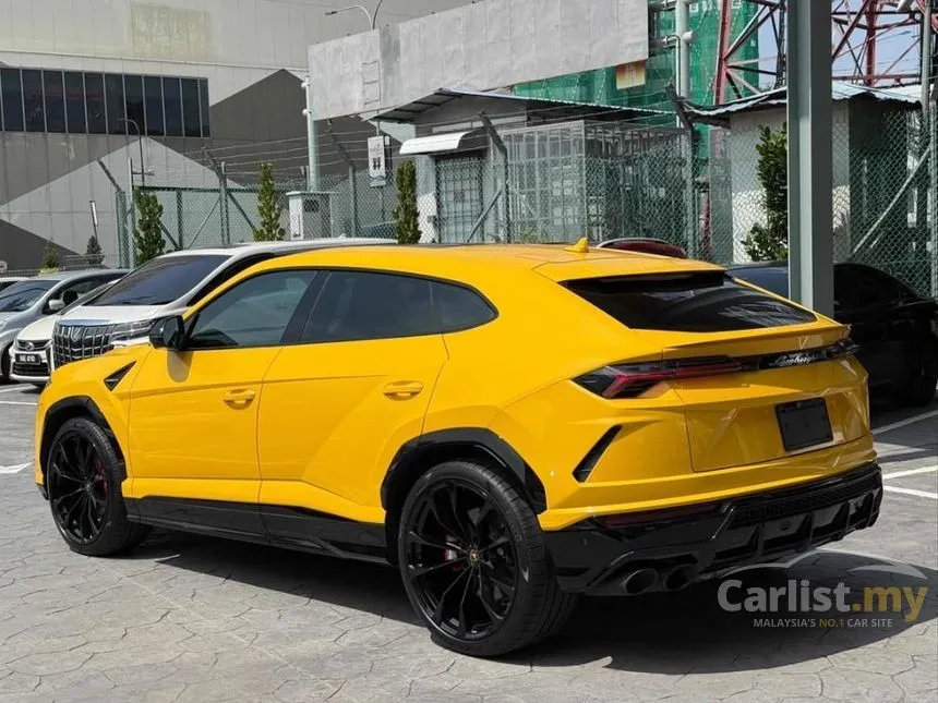 2022 Lamborghini Urus SUV