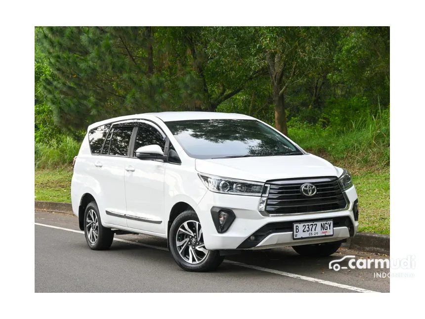 2021 Toyota Kijang Innova V MPV