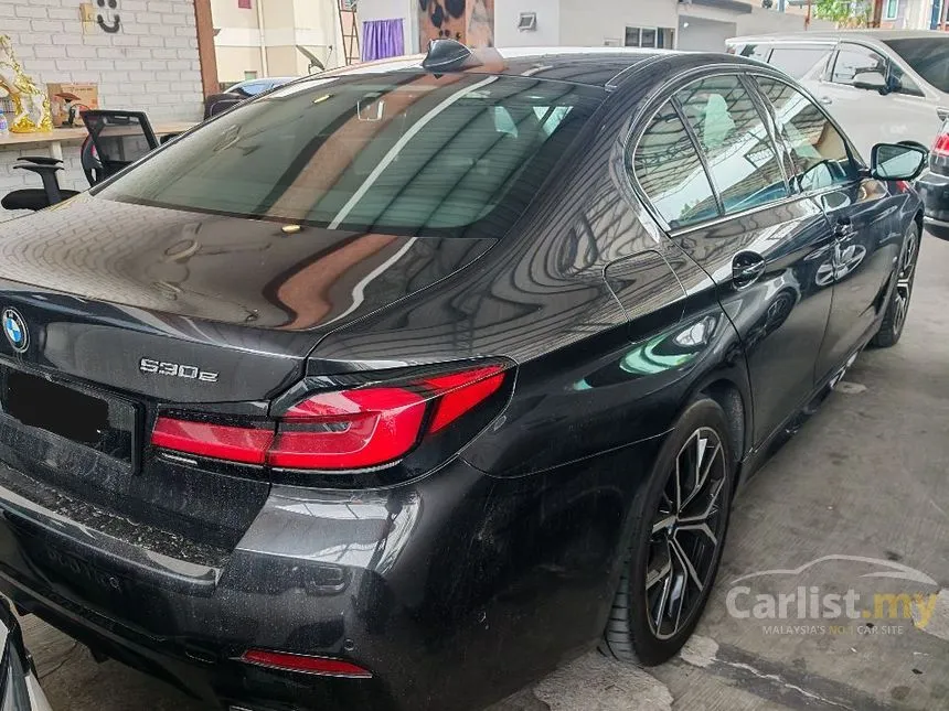 2021 BMW 530e M Sport Sedan