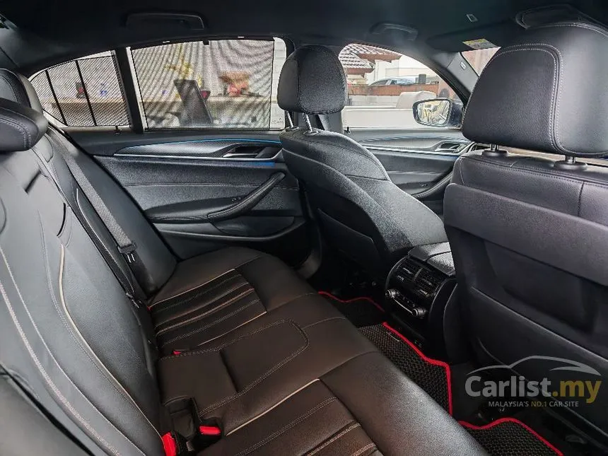 2021 BMW 530e M Sport Sedan