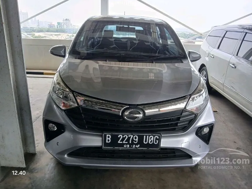 Jual Mobil Daihatsu Sigra 2019 R Deluxe 1.2 di DKI Jakarta Automatic MPV Silver Rp 127.000.000