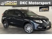 2015 Nissan X-Trail 2.0 SUV / KEYLEES ENTRY / PUSH START / DUAL-ZONE AUTOMATIC ARI CONDITIONING / REAR AIR VENTS / CRUISE CONTROL / ABS / EBD / VDC /