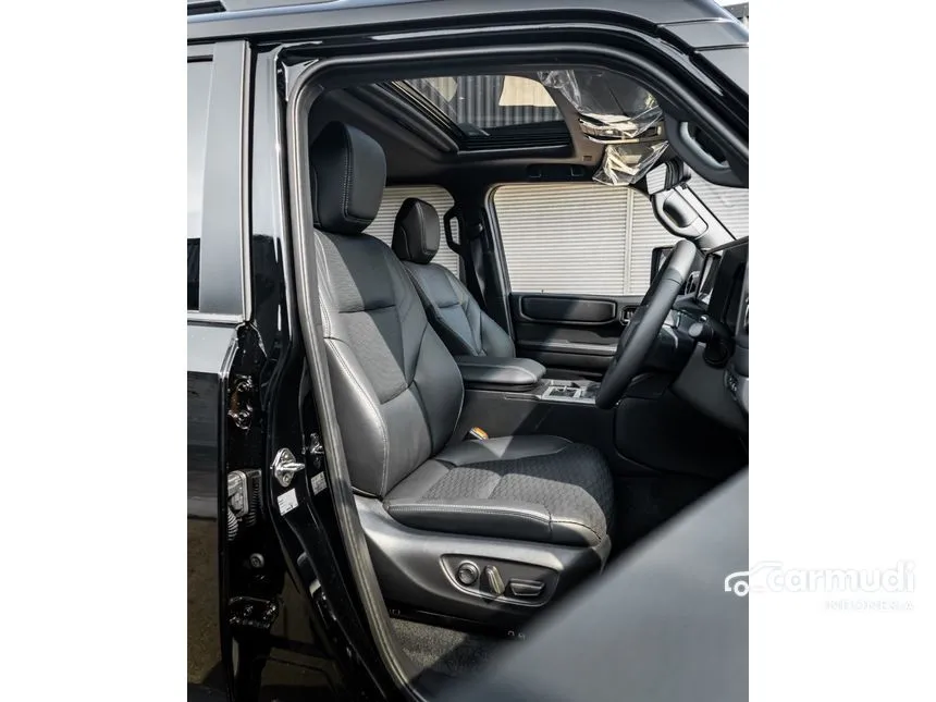 2025 Toyota Land Cruiser Prado VX SUV