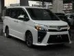 Recon ZS KIRAMEKI 2 2019 Toyota Voxy 2.0 2 POWERDOOR / 7 SEATER - Cars for sale