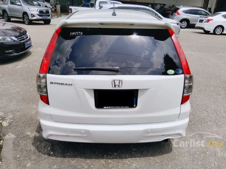 2010 Honda Stream i-VTEC MPV