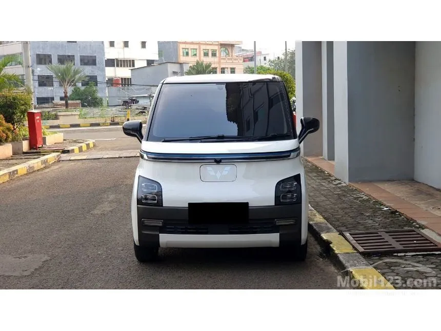 2023 Wuling Air EV Long Range Hatchback