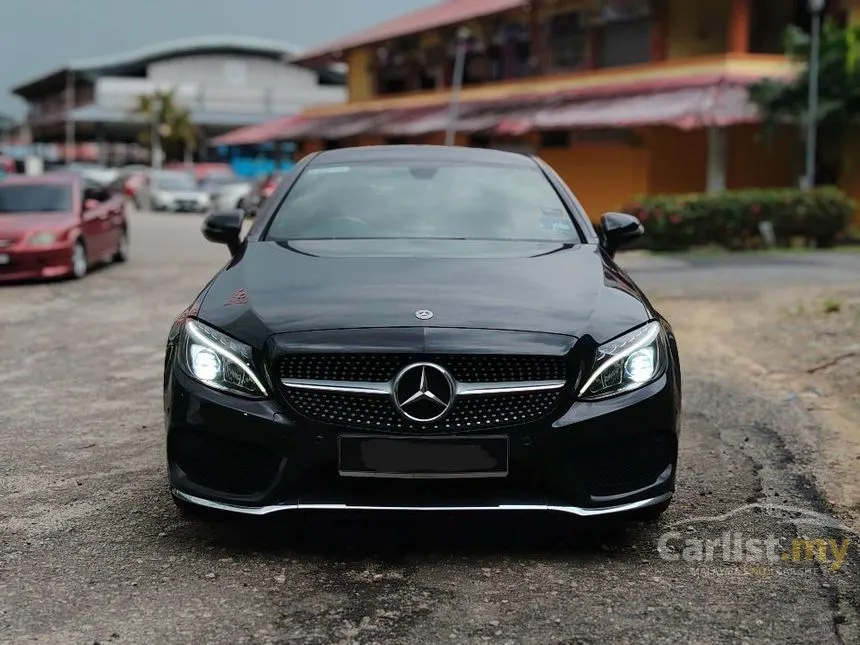 2018 Mercedes-Benz C200 AMG Line Coupe