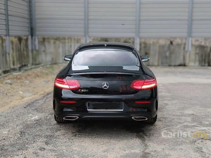 2018 Mercedes-Benz C200 AMG Line Coupe