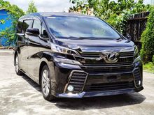 2017 TOYOTA VELLFIRE 2.5 ZA GOLDEN EYE UNREG - SUNROOF / MOONROOF - SEMI LEATHER - FULL BLACK INTERIOR - 2 POWERDOOR - POWERBOOT - 3 YEARS WARRANTY