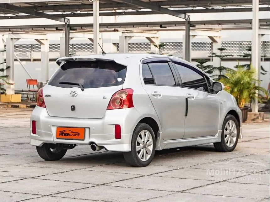 2012 Toyota Yaris E Hatchback