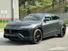 2022 Lamborghini Urus 4.0 SUV (UK)