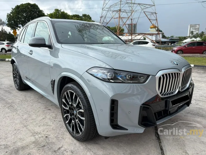 2025 BMW X5 xDrive40i M Sport SUV