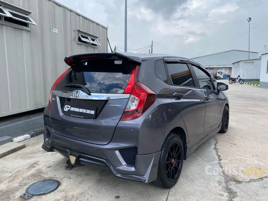 2016 Honda Jazz S Hatchback