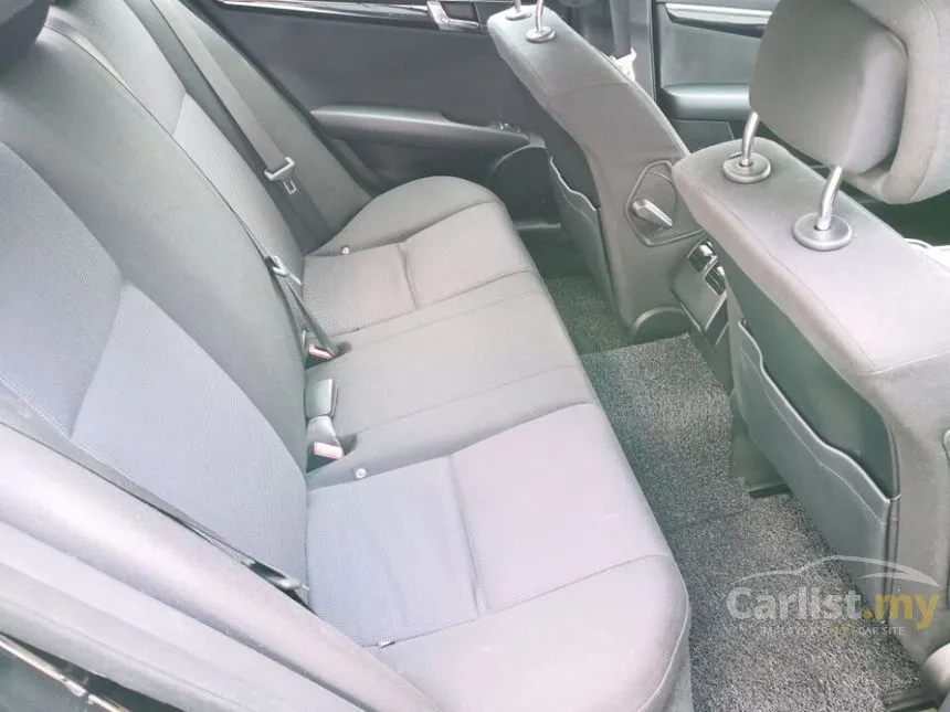 2010 Mercedes-Benz C180 CGI Sedan
