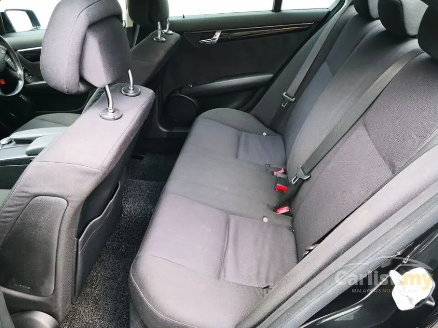 2010 Mercedes-Benz C180 CGI Sedan