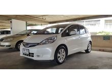 2013 Honda Jazz 1.3 (ปี 08-14) Hybrid Hatchback AT