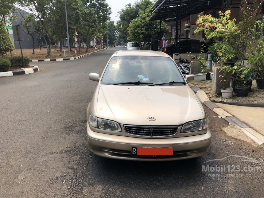 2000 Toyota Corolla Sedan