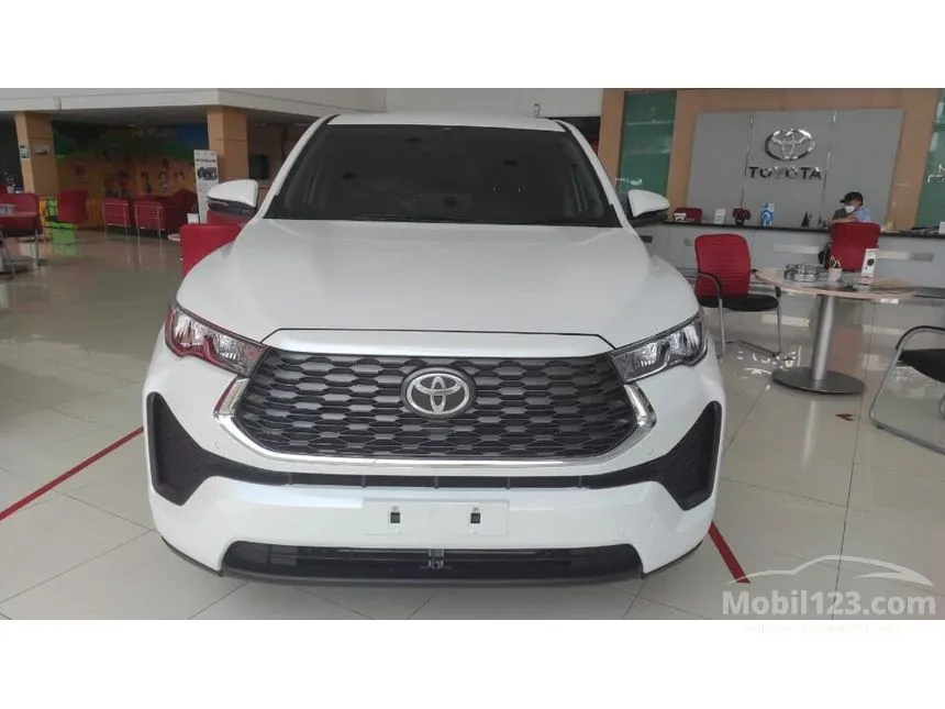 2022 Toyota Kijang Innova Zenix V Wagon
