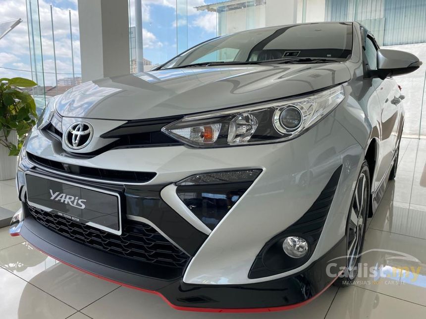 2020 Toyota Yaris E Hatchback