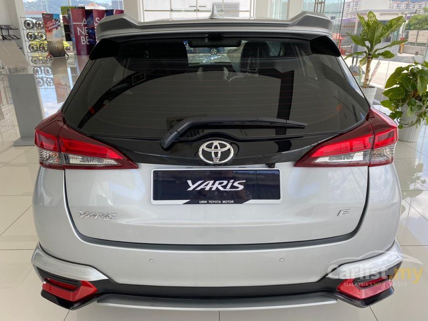 2020 Toyota Yaris E Hatchback