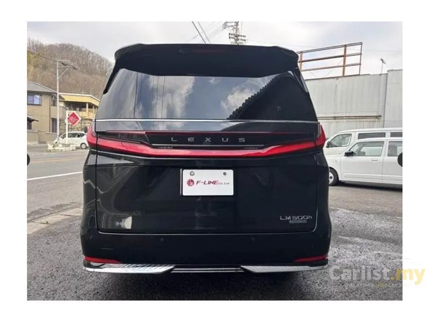 2024 Lexus LM 500h Version L 6 Seater MPV