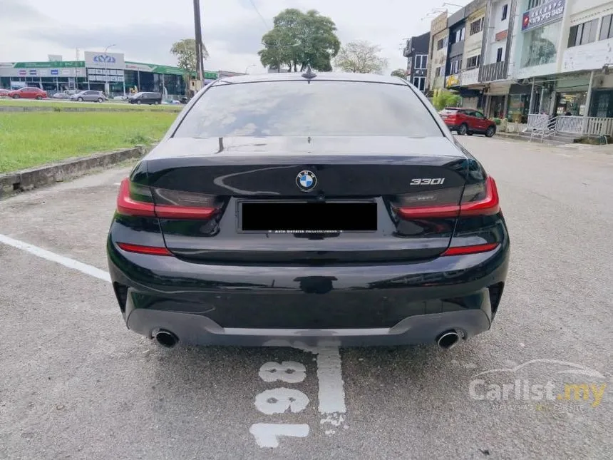 2021 BMW 330i M Sport Sedan