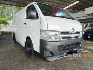 2013 Toyota Hiace 2.5 Panel Van Van