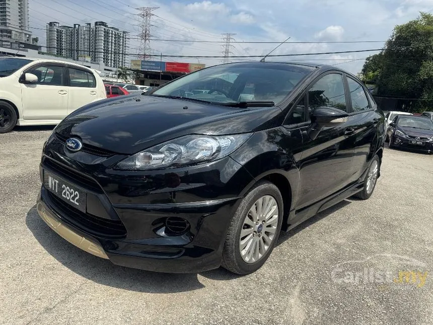 2013 Ford Fiesta LX Sedan