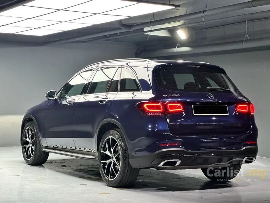 2021 Mercedes-Benz GLC300 4MATIC AMG Line SUV